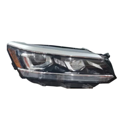 2QZ000103/104<br />PASSAT 2016-2018 US <br />Headlight Halogen <br />561941005E / 561941006E
